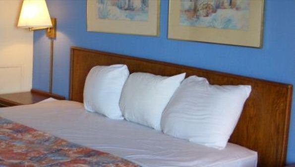 Ridge Crest Hotel West Plains Bilik gambar